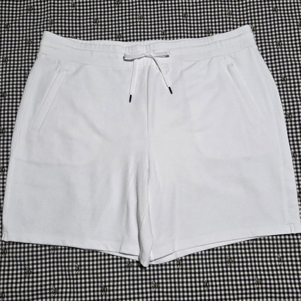 Talbots White Pull On Shorts - Picture 2 of 14